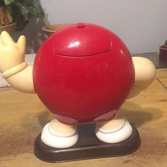Vintage M&M Red Candy dispenser 1991 - Picture 2 of 6
